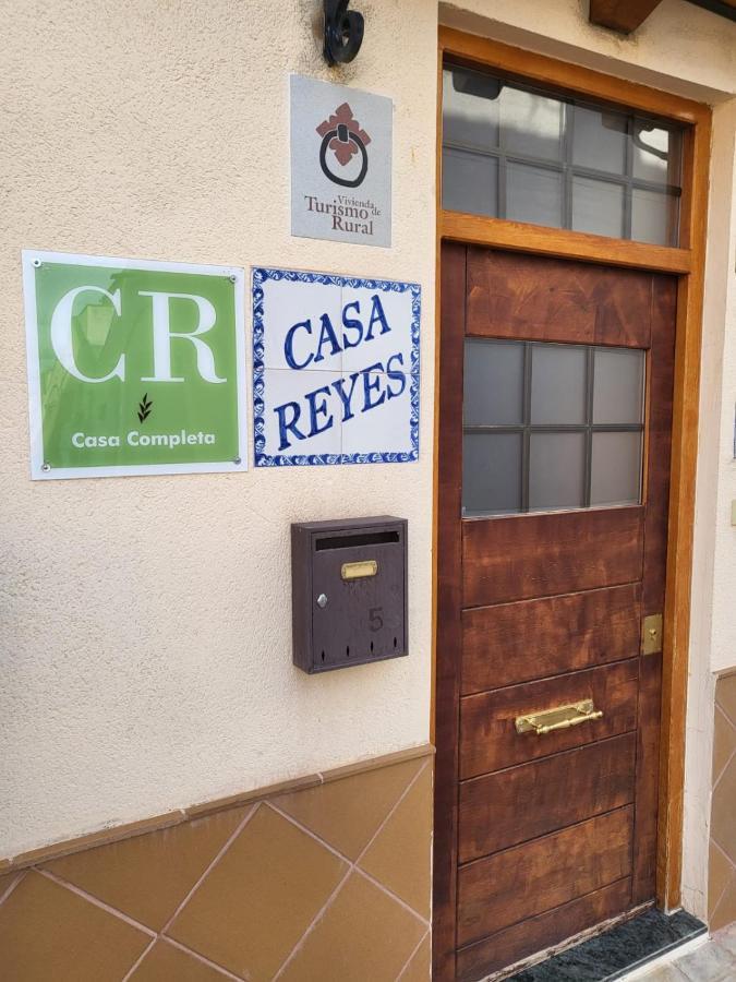 Casa Rural Reyes Nuévalos Exterior photo